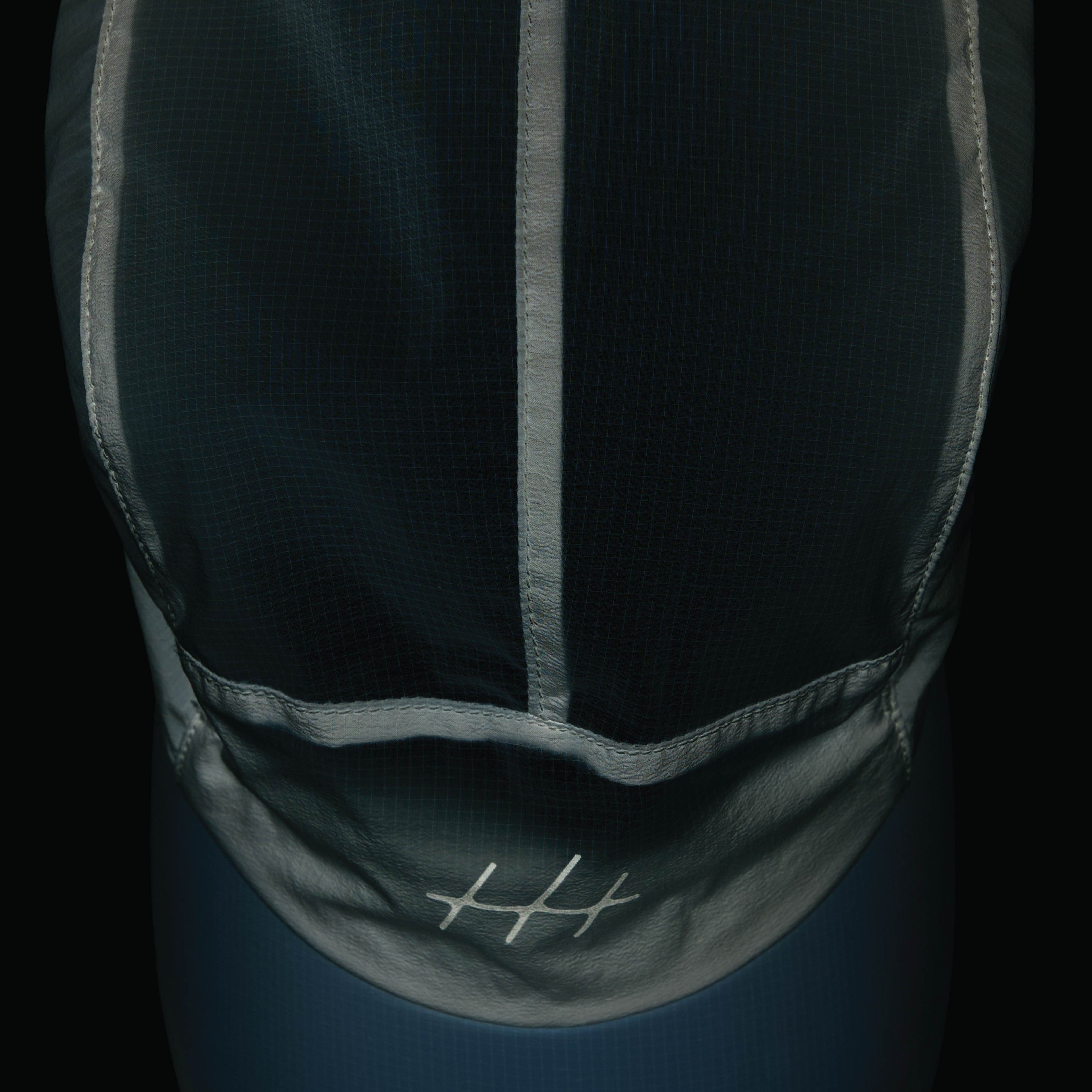 HTH-004 : Featherlight Cap